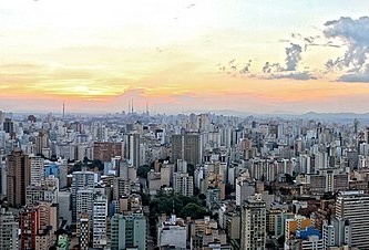 of the following latin american cities, which reveals the most global influence in its cityscape