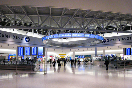 JFK Terminal 5 Restaurants and Retail Shops